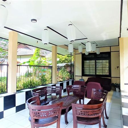 Designer Villa Osaka Puncak Luaran gambar
