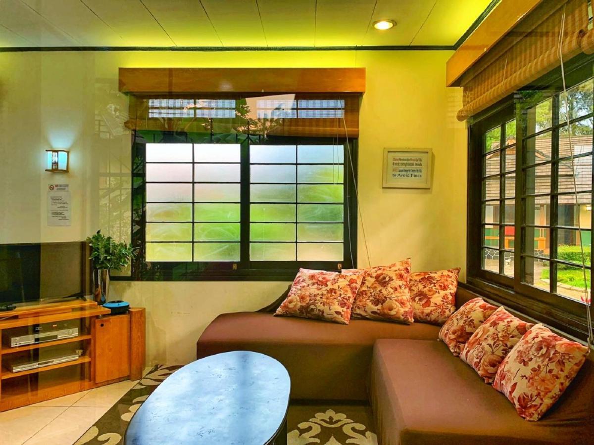 Designer Villa Osaka Puncak Luaran gambar