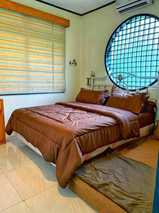 Designer Villa Osaka Puncak Luaran gambar