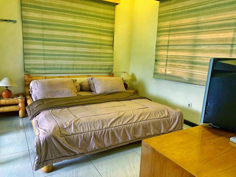 Designer Villa Osaka Puncak Luaran gambar