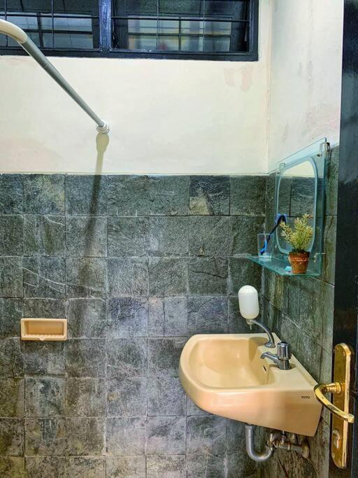Designer Villa Osaka Puncak Luaran gambar